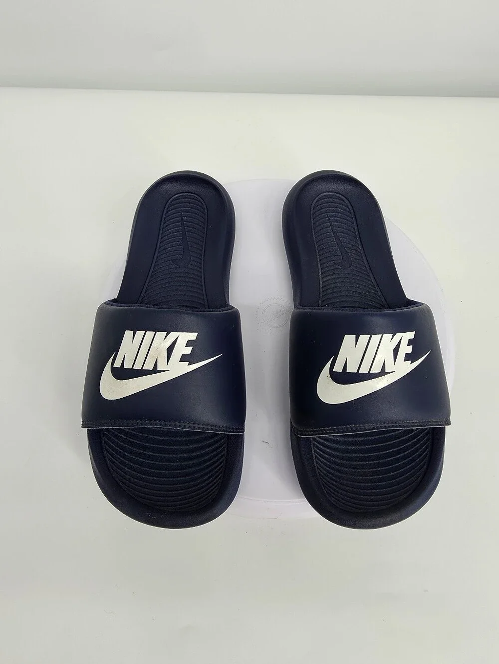 Nike Victori One Slides Men’s Size 9 Shoes Midnight Navy Blue White CN9675-401